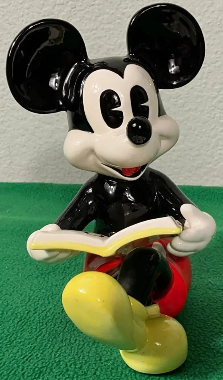 Mickey Mouse Vintage Minnie Story Book Ceramic Japan Disney Statue Figure